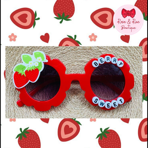 Strawberry Round Floral Sunnies